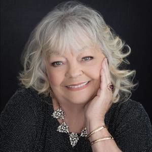 Meet your Posher, Shelby